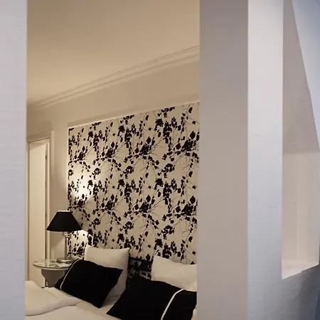 Rein Klassik 바트피르몬트